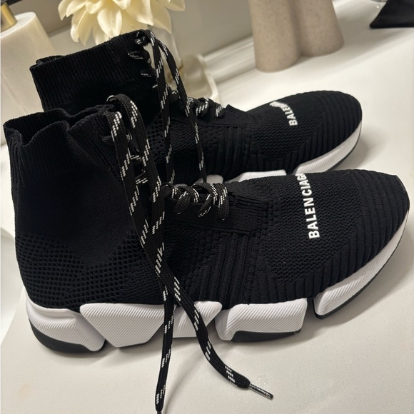 Balenciaga Speed 2.0 Lace Up - Picture 1 of 3